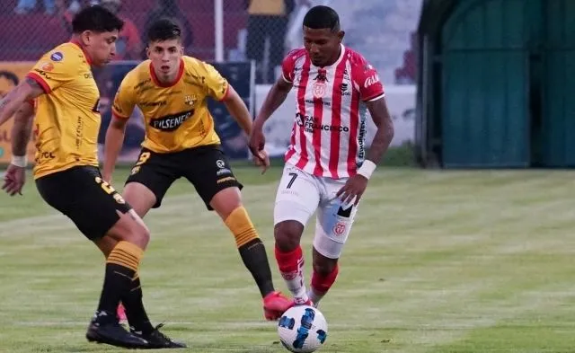 Luis Estupiñán tuvo un buen 2023 con Liga de Quito. (Foto: API)