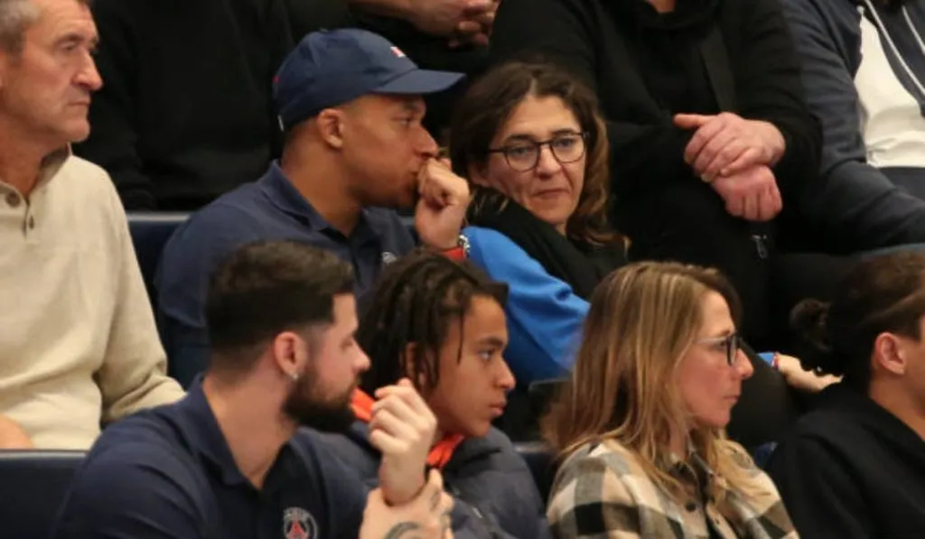 Kylian Mbappé junto a Fayza Lamari, la gran arquitecta de su futuro: Getty Images