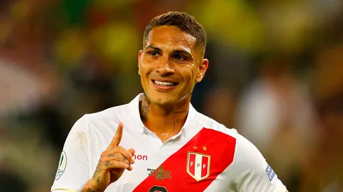 Paolo Guerrero y Colo Colo.