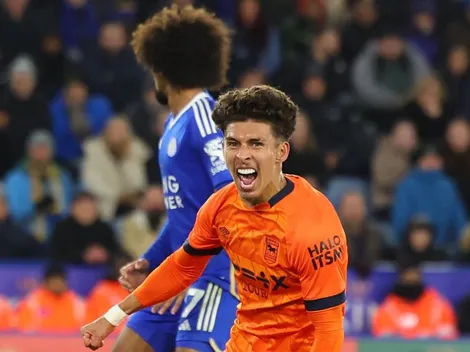 Jeremy Sarmiento marca su primer gol en el Ipswich Town