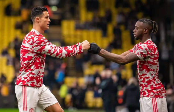 Cristiano Ronaldo y Wan-Bissaka compartieron equipo en Manchester United y podrían hacerlo nuevamente. (Photo by Ash Donelon/Manchester United via Getty Images)