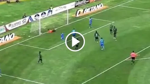 El volante ecuatoriano ya marcó para el Deportivo Garcilaso