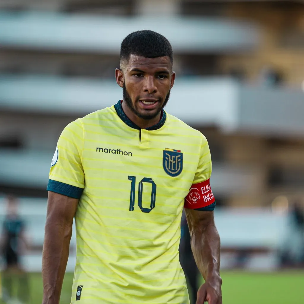 Pedro Vite fue la gran figura de la Selección de Ecuador. (Foto: @StudioFutbol)