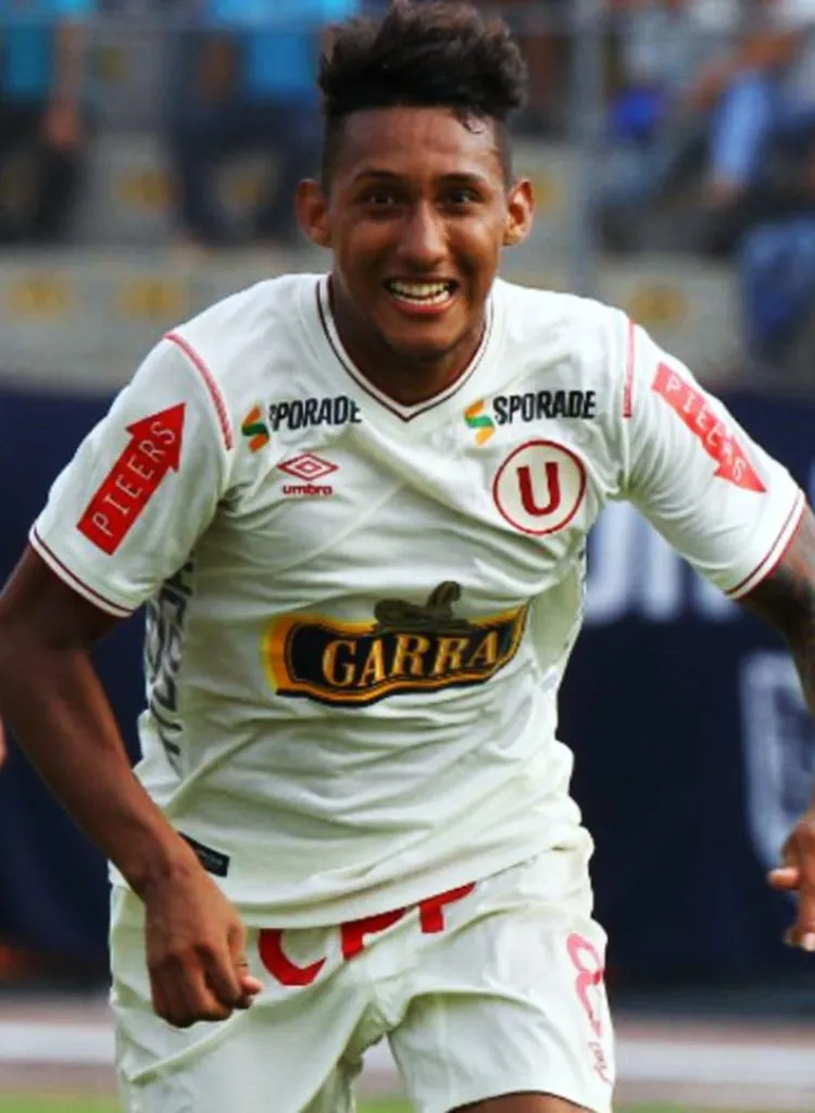 Christofer Gonzáles jugando en Universitario de Deportes. (Foto: Twitter).