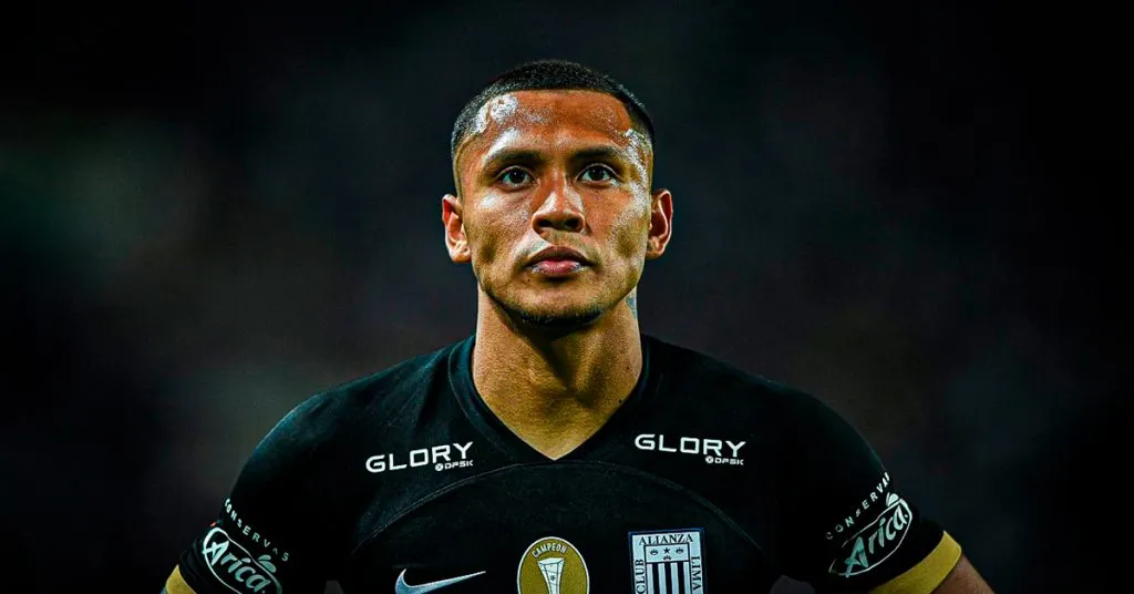 Reyna jugando para Alianza. (Foto: Alianza Lima Prensa)