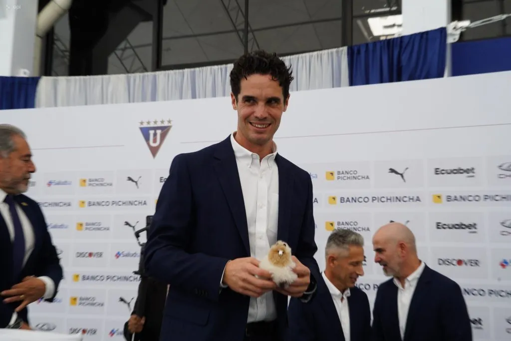 Josep Alcácer fue presentado como nuevo DT de Liga de Quito. (Foto: API)