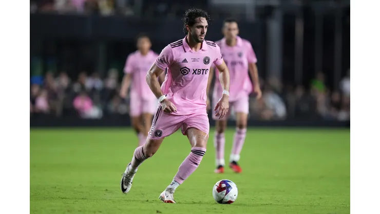 FORT LAUDERDALE, FLORIDA - NOVEMBER 10: Leonardo Campana #9 of Inter Miami CF controls the ball against the New York City FC during the second half in the Noche d'Or friendly match at DRV PNK Stadium on November 10, 2023 in Fort Lauderdale, Florida. (Photo by Rich Storry/Getty Images)