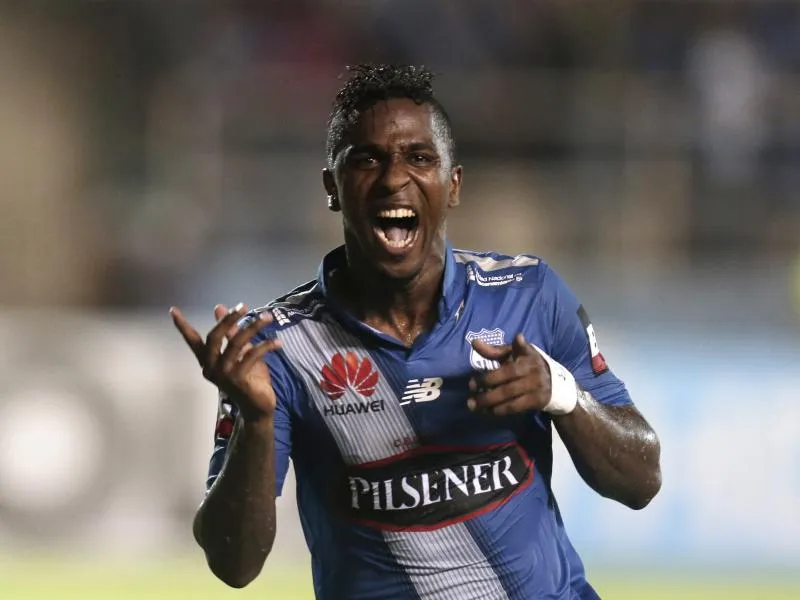 Miller Bolaños fue figura y campeón en el 2015 con Emelec. Foto: Getty.