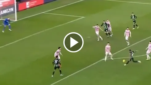 El lateral ecuatoriano marcó un golazo en la FA Cup