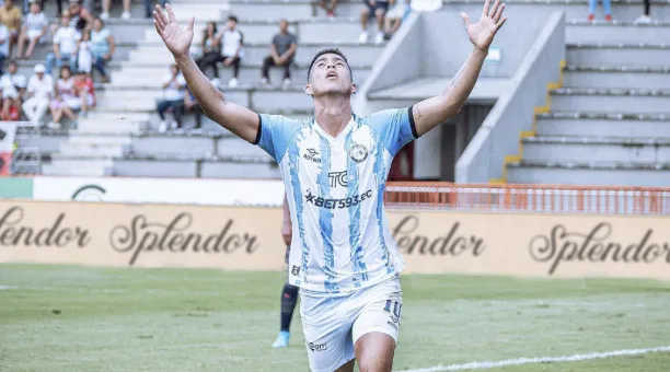 Miguel Parrales celebrando uno de sus goles con Guayaquil City. Foto: API.
