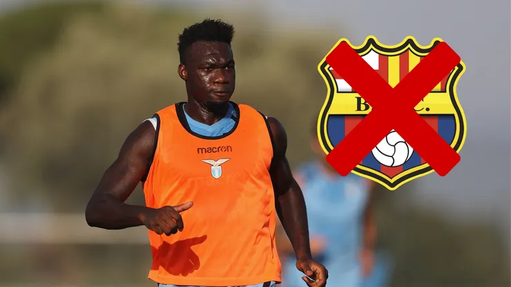 El delantero ecuatoriano descartaría volver al país para jugar con Barcelona SC