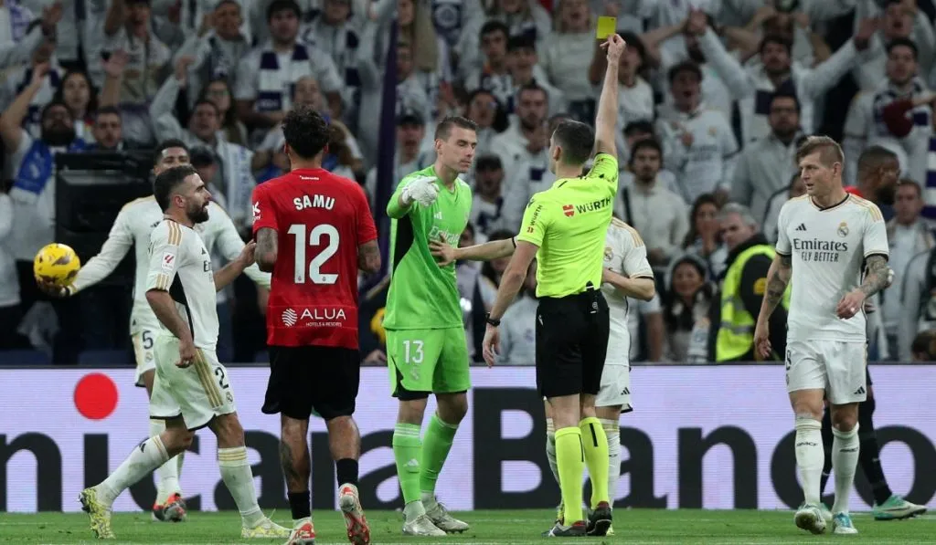 Real Madrid protesta por una falta a Lunin vs. Mallorca: Getty Images