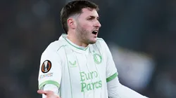 Santiago Gimenez empieza a ser mirado de reojo por la prensa de Países Bajos por su falta de gol en el 2024.