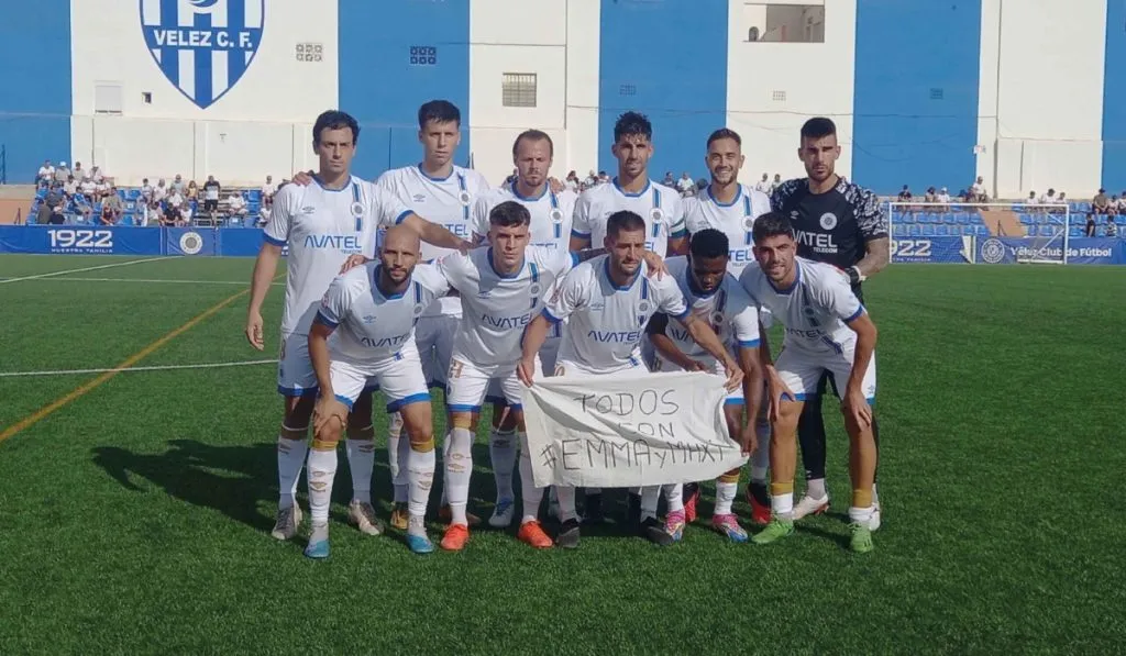 Damián Zamorano y Vélez antes de un encuentro en Segunda RFEF: Getty Images