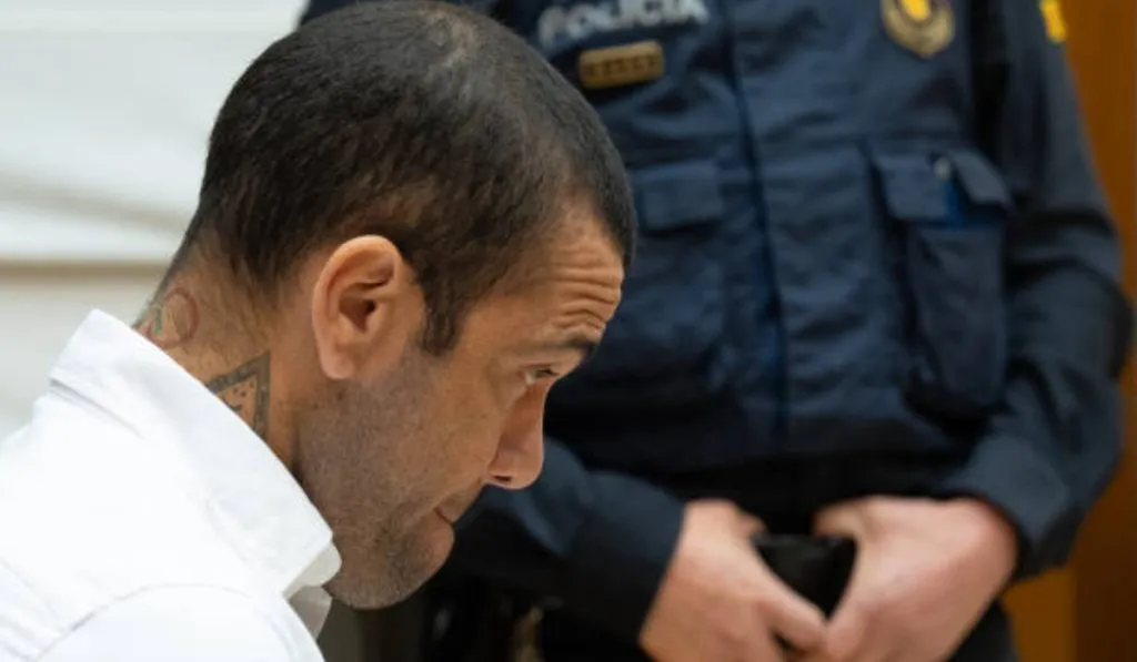 Dani Alves en el momento de su declaración ante la jueza: Getty Images