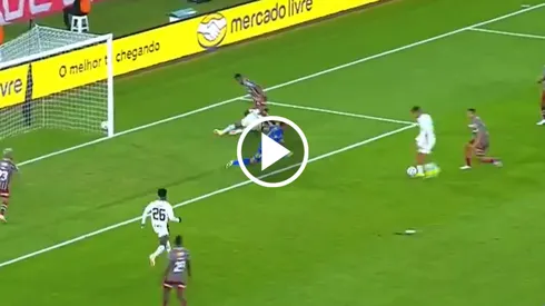 El volante de Liga de Quito tuvo el primero para los ecuatorianos