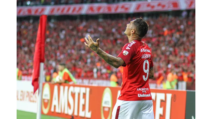 Paolo Guerrero y Alianza Lima