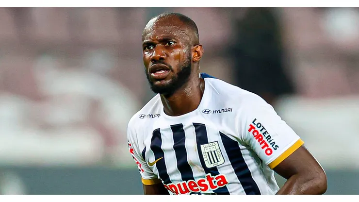 Alianza Lima y Cecilio Waterman.