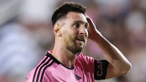 Messi con la cinta de capitán de Inter Miami.