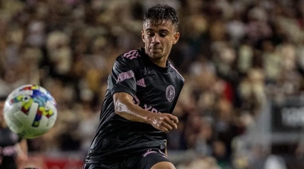 El jugador que se va de Inter Miami. (Foto: X / @EdisonAzcona)