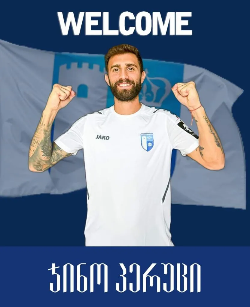 Gino Peruzzi, ex Alianza Lima, en su nuevo equipo. (Foto: Twitter).