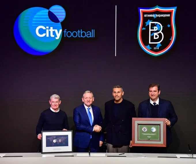 El City Group anunció la adquisición del Istanbul Basansehir.