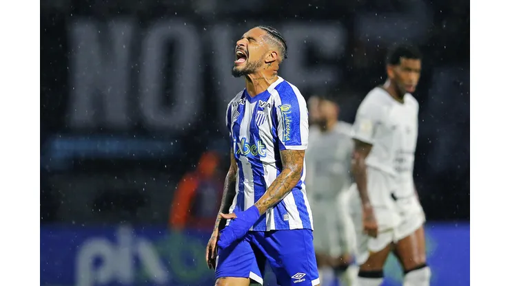 Paolo Guerrero y los chats de extorsionadores