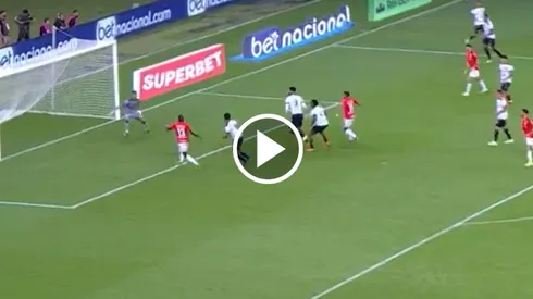 El ecuatoriano se mandó un golazo en Brasil