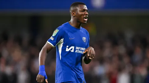 El ecuatoriano nuevamente criticado en Chelsea