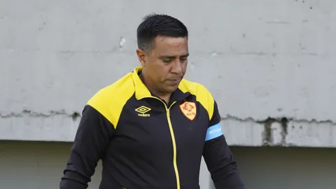 El DT demandó a Aucas