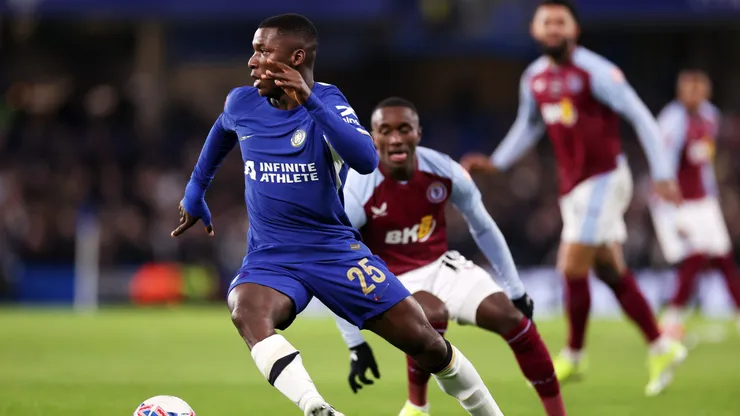 El ecuatoriano firmó un contrato a largo plazo con Chelsea
