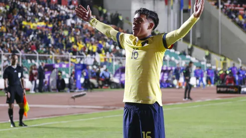LA PAZ, BOLIVIA - OCTOBER 12: Kendry Paez of Ecuador celebrates after scoring the team's first goal during the FIFA World Cup 2026 Qualifier match between Bolivia and Ecuador at Hernando Siles Stadium on October 12, 2023 in La Paz, Bolivia. (Photo by Gaston Brito Miserocchi/Getty Images)
