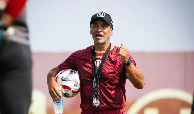 Fabián Bustos en Universitario de Deportes. (Foto: Universitario de Deportes).