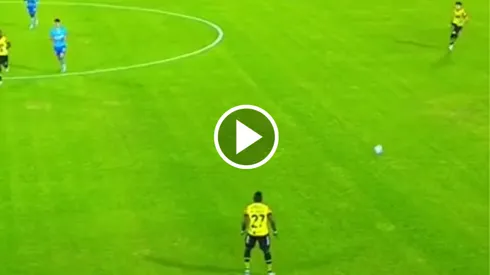 El lateral falló una viral jugada