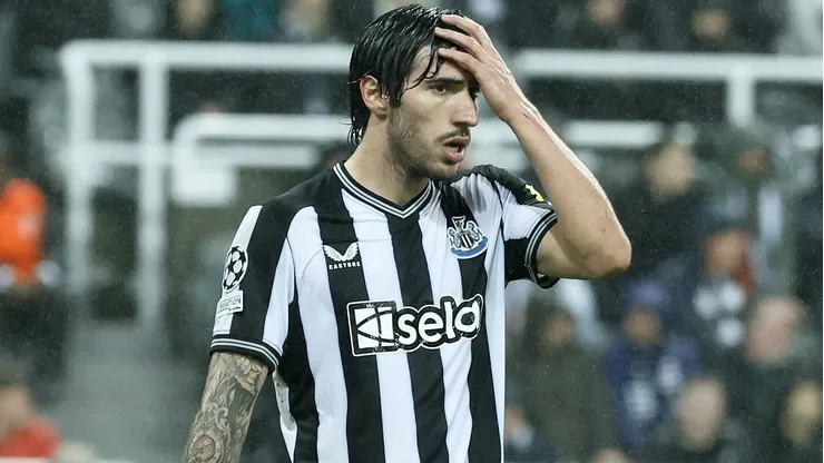 La FA acusa a Sandro Tonali con haber apostado 50 veces entre agosto y octubre del 2023.