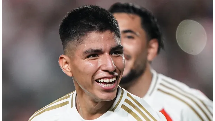 Piero Quispe y los Pumas de la UNAM