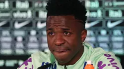 Vinícius rompió en llanto cuando le preguntaron por el racismo que sufre en España.
