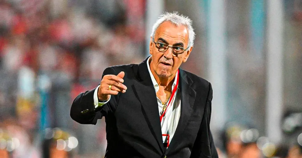Fossati dirigiendo a Perú. (Foto: Selección de Perú)