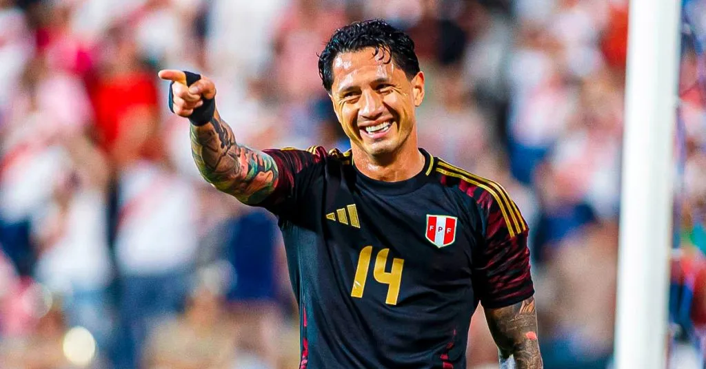 Lapadula con Perú. (Foto: Selección de Perú)