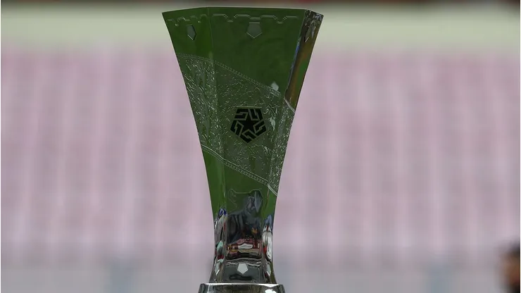 Alianza Lima y Universitario se juegan la final, el campeonato y un premio económico.