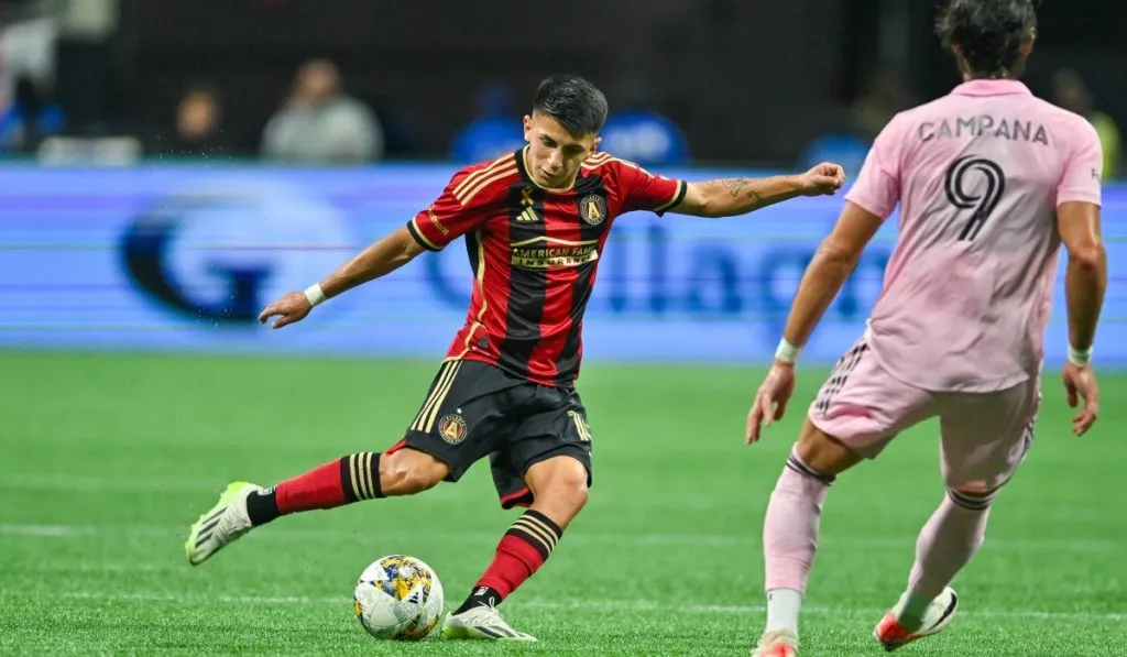 Thiago Almada vs. Inter de Miami de Messi en la MLS: IMAGO