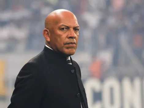 Salió campeón muchas veces en el fútbol peruano y emigraría hacia el extranjero