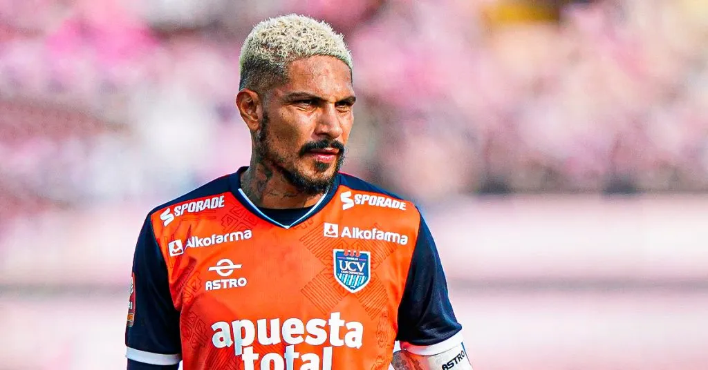 Guerrero jugando con Vallejo. (Foto: César Vallejo Prensa)