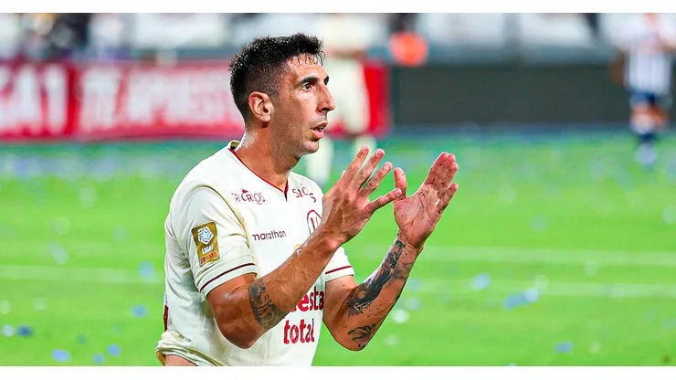 Universitario.