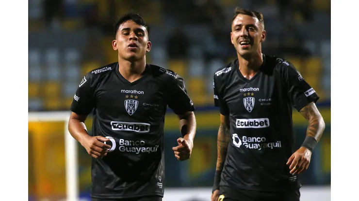 Futbol, Everton vs Independiente del Valle. Campeonato Amistoso Copa Via 2024. El jugador de Independiente del Valle Kendry Paez, centro, celebra su gol contra Everton durante el partido de la Copa Vina realizado en el estadio Sausalito de Vina del Mar, Chile. 31/01/2024 Sebastian Cisternas/Photosport Football, Everton vs Independiente del Valle. 2024 Copa Vina Friendly Championship. Independiente del ValleÕs player Kendry Paez, center, celebrates after scoring against Everton during the Copa Vina friendly match at the Sausalito stadium in Vina del Mar, Chile. 31/01/2024 Sebastian Cisternas/Photosport Everton vs Independiente del Valle, Copa Vina 2024