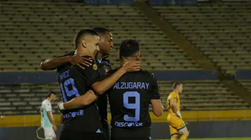 FBL-LIGAPRO-ECUABET-AUCAS-CUMBAYA-LDU Quito, domingo 10 de marzo del 2024 Cotejo entre Cumbaya vs. Liga Deportiva Universitaria, por la segunda fecha de la primera etapa del campeonato de la LigaPro Ecuabet 2024, en el Estadio Atahualpa. Fotos:Rolando Enriquez/API Quito Pichincha Ecuador *** FBL LIGAPRO ECUABET AUCAS CUMBAYA LDU Quito, Sunday, March 10, 2024 Match between Cumbaya vs Liga Deportiva Universitaria, for the second date of the first stage of the championship of the LigaPro Ecuabet 2024, at the Atahualpa Stadium Photos Rolando Enriquez API Quito Pichincha Ecuador Copyright: xROLANDOxENRIQUEZx