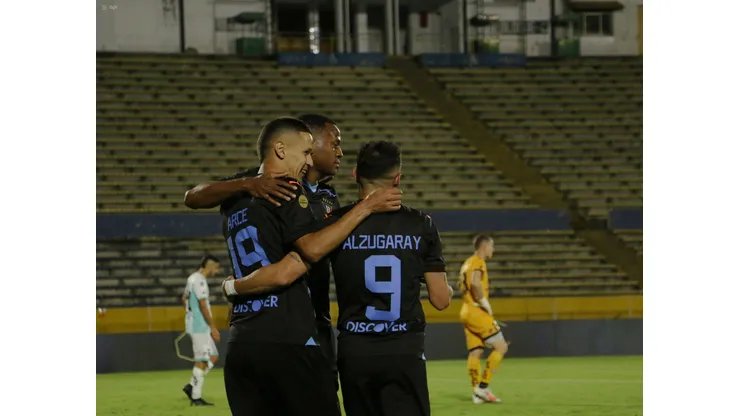 FBL-LIGAPRO-ECUABET-AUCAS-CUMBAYA-LDU Quito, domingo 10 de marzo del 2024 Cotejo entre Cumbaya vs. Liga Deportiva Universitaria, por la segunda fecha de la primera etapa del campeonato de la LigaPro Ecuabet 2024, en el Estadio Atahualpa. Fotos:Rolando Enriquez/API Quito Pichincha Ecuador *** FBL LIGAPRO ECUABET AUCAS CUMBAYA LDU Quito, Sunday, March 10, 2024 Match between Cumbaya vs Liga Deportiva Universitaria, for the second date of the first stage of the championship of the LigaPro Ecuabet 2024, at the Atahualpa Stadium Photos Rolando Enriquez API Quito Pichincha Ecuador Copyright: xROLANDOxENRIQUEZx
