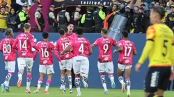 Independiente del Valle festejando un gol 2024.