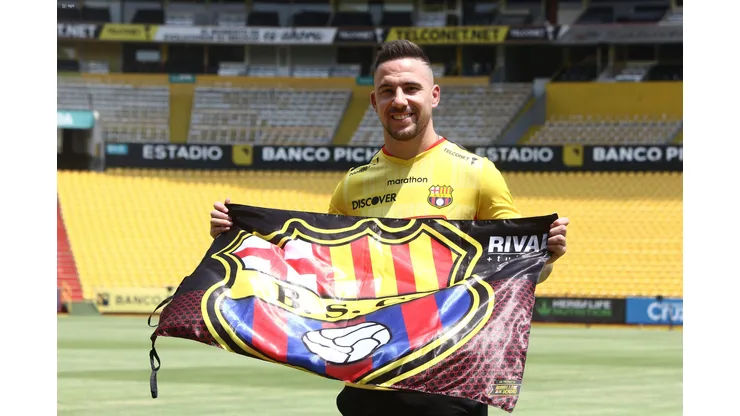 La radical postura de Barcelona SC con Bauman