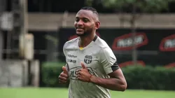 El volante salió de Barcelona SC tras solo jugar 19 minutos en un año